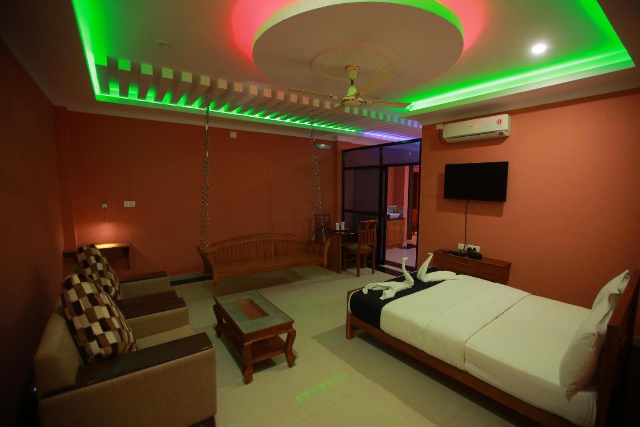 Tranquil Greens Ramakkalmedu Exterior photo