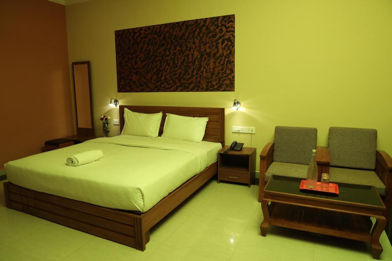 Tranquil Greens Ramakkalmedu Exterior photo