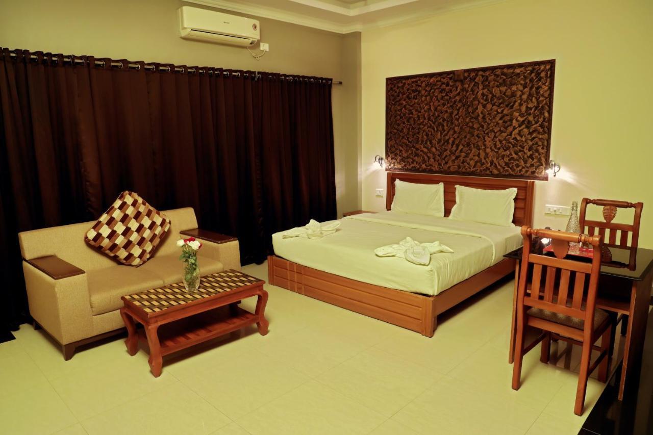 Tranquil Greens Ramakkalmedu Exterior photo