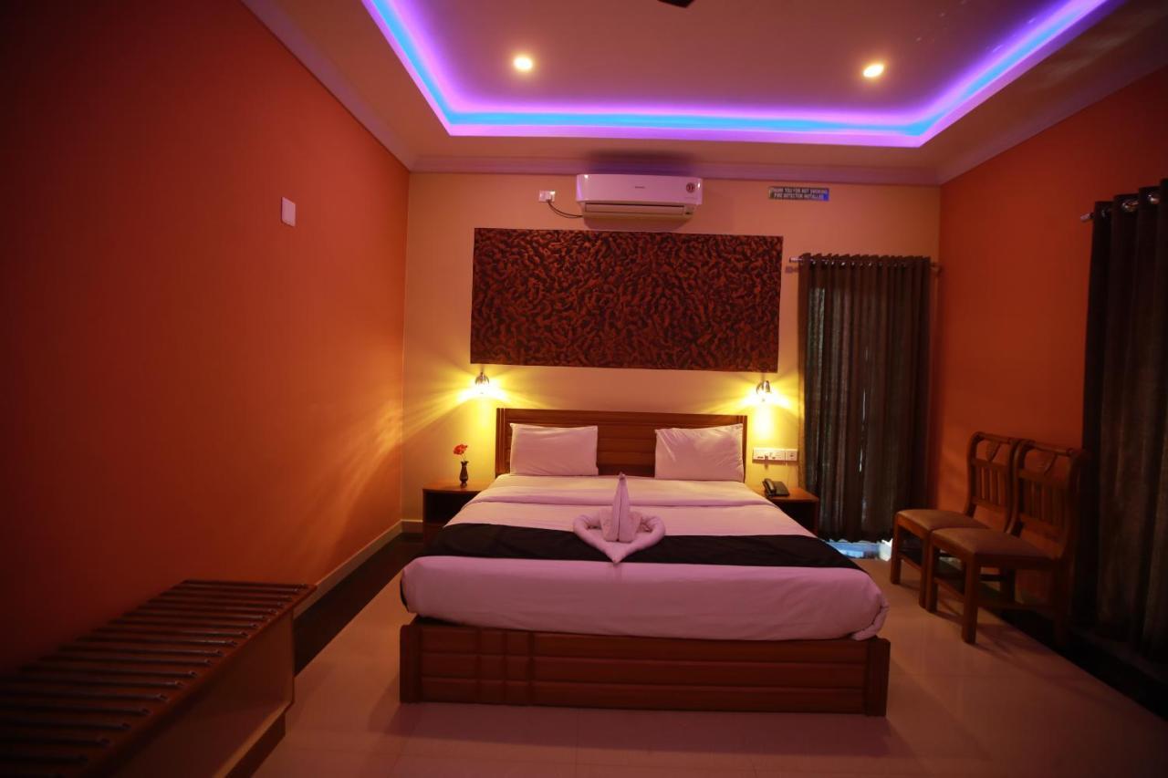 Tranquil Greens Ramakkalmedu Exterior photo